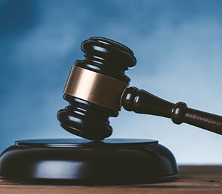 裁判関係
